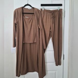 Green Envelope Ribbed 3-Piece Lounge Set in Taupe